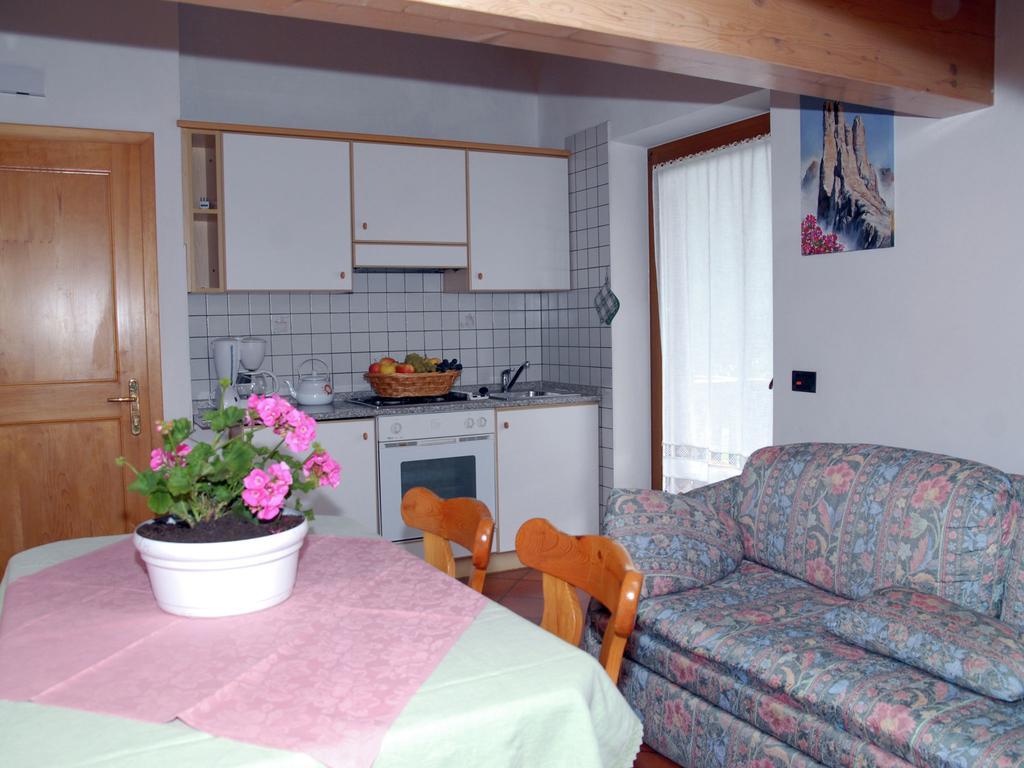 Cosy Apartment In Vigo Di Fassa With Garden Vigo di Fassa Exterior foto